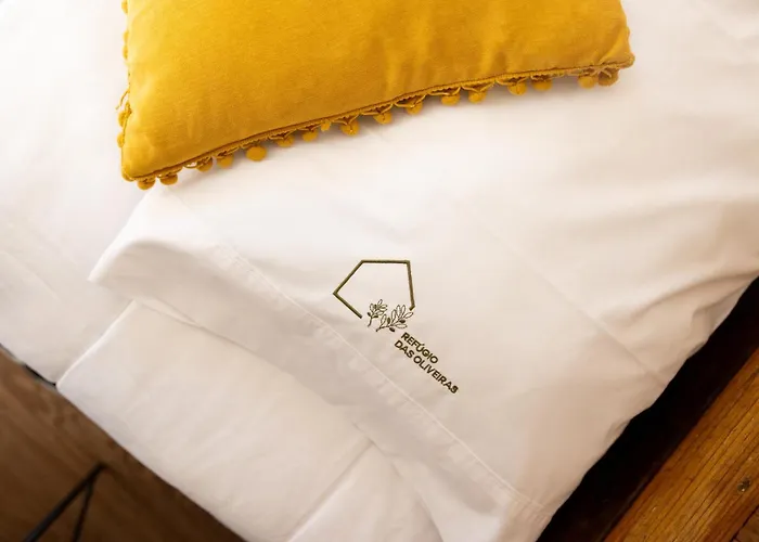 Refugio Oliveiras, Mondim De Bastos *