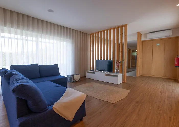 Refugio Oliveiras, Mondim De Bastos *