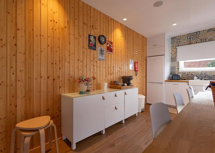 Refugio Oliveiras, Mondim De Bastos *