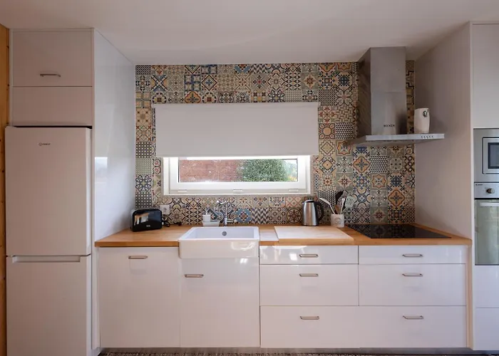 Refugio Oliveiras, Mondim De Bastos